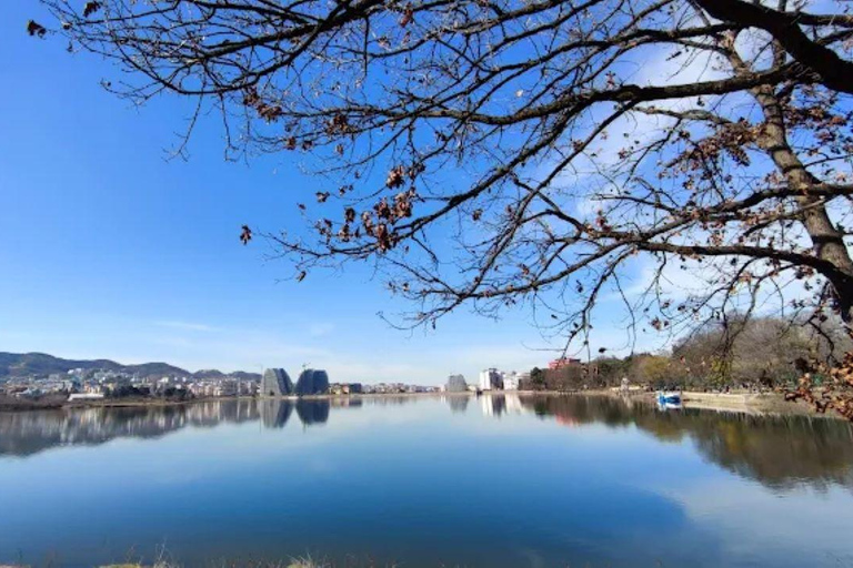 Tirana: Guided City Tour with Grand Park Walk & Train Ride