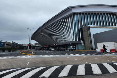 Buenos Aires: Privé Transfer In/Uit Luchthaven EZE - StadVan luchthaven naar Buenos Aires