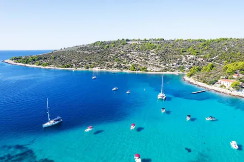 Trogir : Lagon bleu, Maslinica et tour en bateau de la baie de Solinska