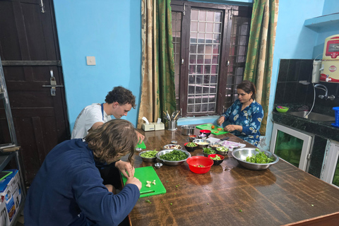 Pokhara: Authentic Nepali Cooking Class & Market Tour