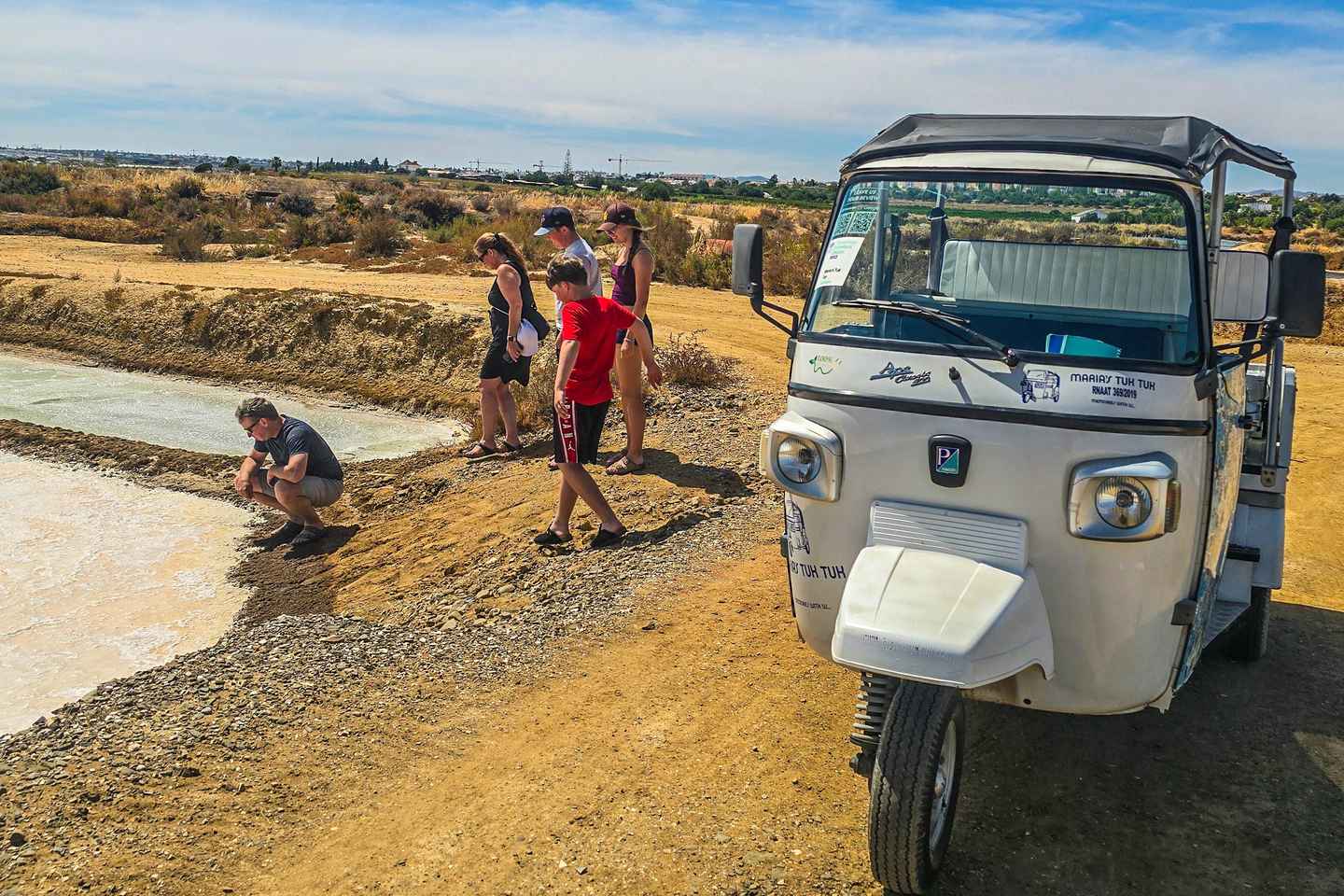 Tavira: Private Tuk Tuk Tour, Old Town & Salt Pans - Tavira: Private Tuk Tuk Tour, Old Town & Salt Pans