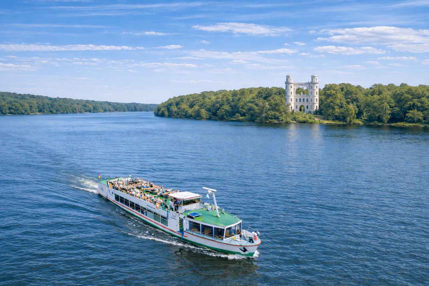 Berlín: Excursión en Barco por 7 Lagos a través del Paisaje de Havel