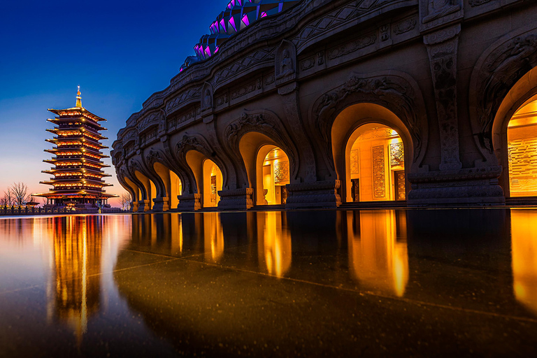 Nanjing: Private City Highlights Tour with Lunch