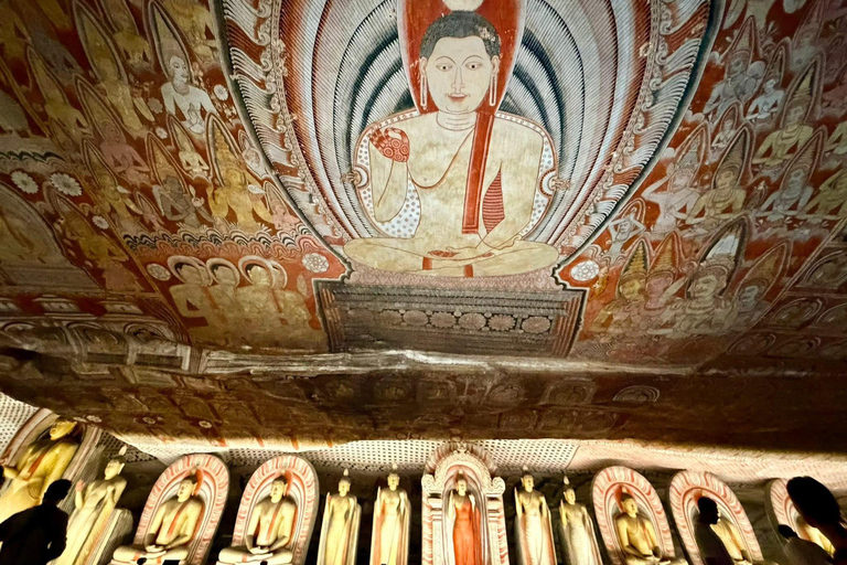 Sigiriya Hike, Village Safari & Dambulla Temple Tuk Tuk Tour Dambulla: Popham’s Arboretum & Cave Temple Tuk Tuk Tour