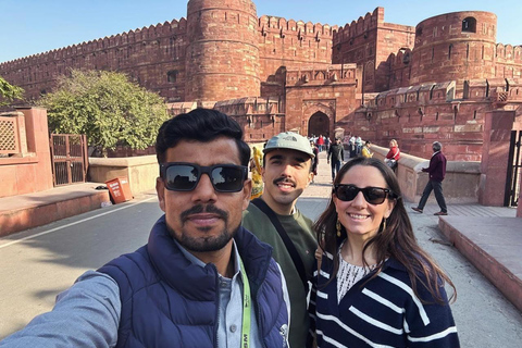 Agra: Taj Mahal, Agra Fort & Baby Taj Skip-The-Line Tour Expert Tour Guide Only