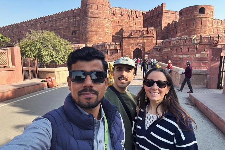 Agra: Taj Mahal, Agra Fort & Baby Taj Skip-The-Line Tour Expert Tour Guide Only