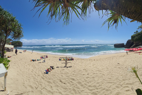 Yogyakarta: Pindul Cave, River Tubing & Indrayanti Beach