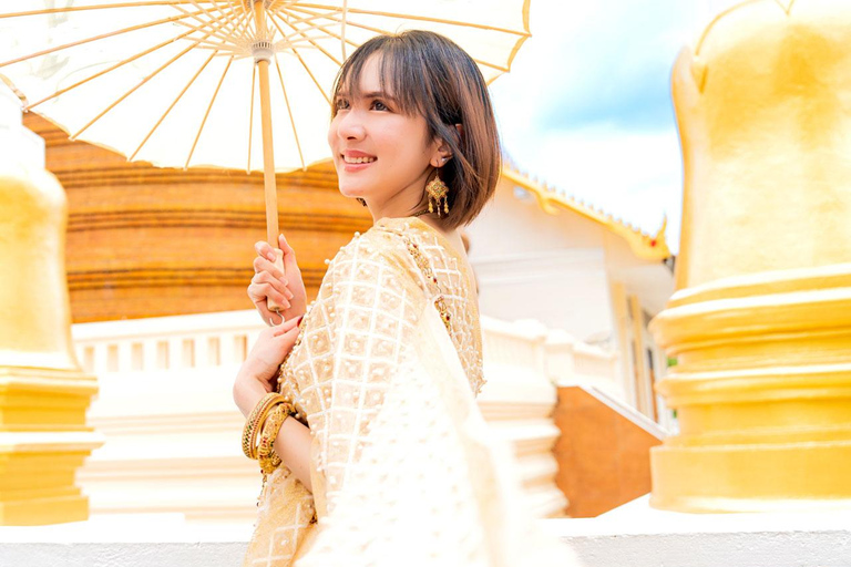 Phuket: Thai Costume Experience with Hotel Transfers