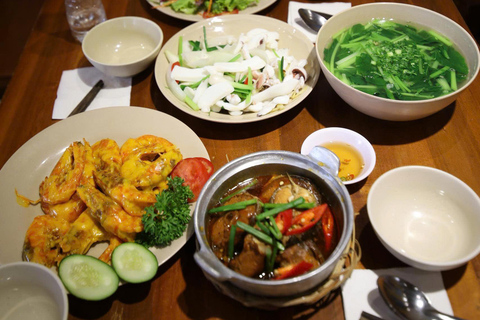 Ninh Thuan: Vinh Hy Bay and Craft Village 3-day Tour