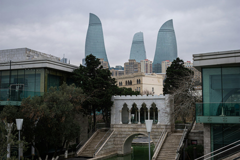 巴库：城市游览，包含老城区、火焰塔和缆车巴库：城市观光游，包含老城区、火焰塔和缆车