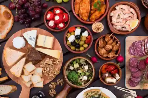 Winter Haven: Flavors of the City Guided Food Tour