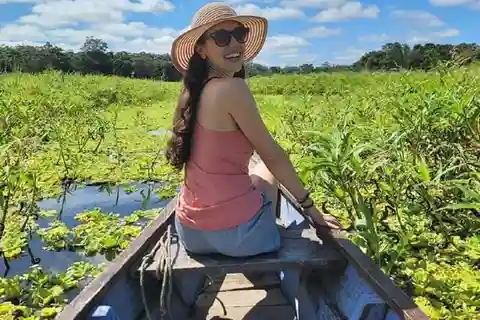 Leticia: Amazon Canoe Tour with Swimming Experience
