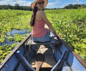 Leticia: Amazon Canoe Tour with Swimming Experience