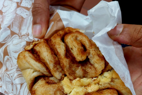 Hamburg: Guided Foodie Walking Tour with Tastings Hamburg Secret Food Tour