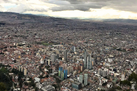 Bogotá: Monserrate Hill Cable Car or Funicular Ticket