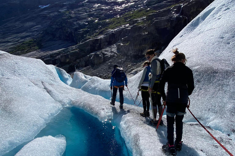 Nigards: Kajakfahren und Gletscherwanderung