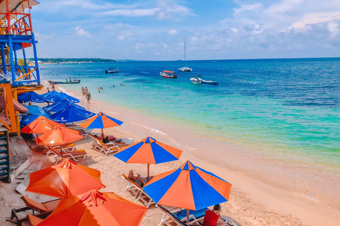 Dia inteiro em Playa Blanca com almoço - CartagenaDia inteiro na Playa Blanca com almoço - Cartagena