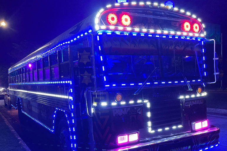 Panama City: Chiva Parrandera Tour with Open Bar and Crossover Music Panama City: Rumba at Chivas Parranderas