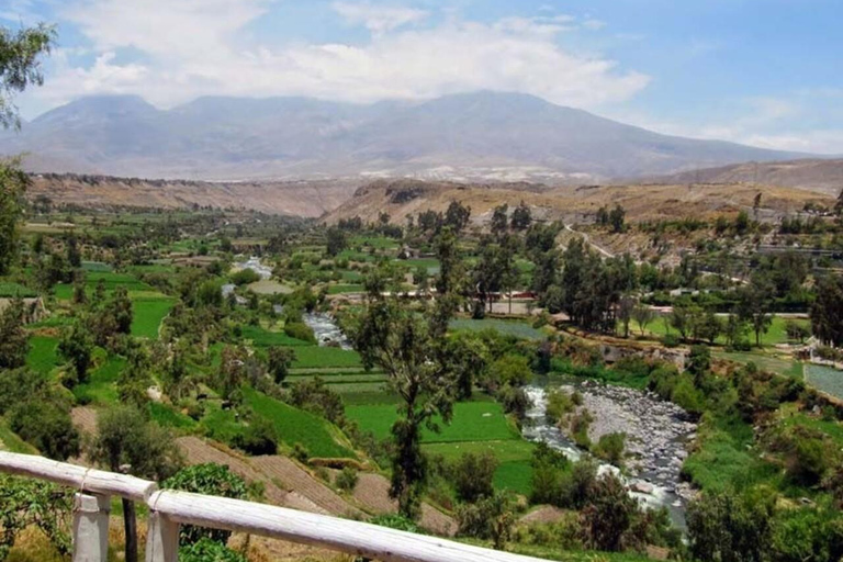 AREQUIPA: HALBTÄGIGE PANORAMISCHE STADTRUNDFAHRT