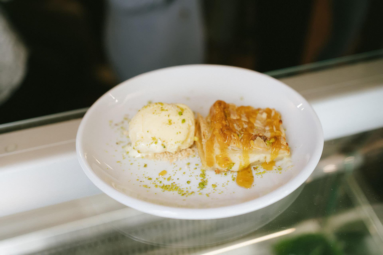 San Sebastian: Ultimate Pintxos & Wine Private Tour