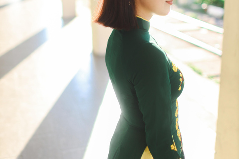 Photoshoot with a Talented PhotographerSingle/Couple Photoshoot