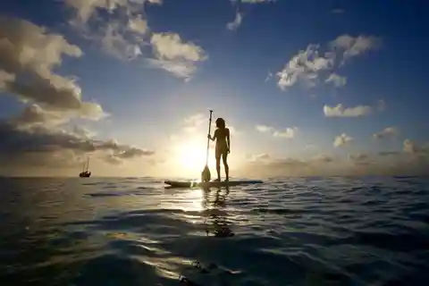 Honolulu: Intro to Stand-Up Paddling Class