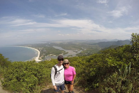 Descubre Pedra do Telégrafo: Excursión panorámica con guía experto