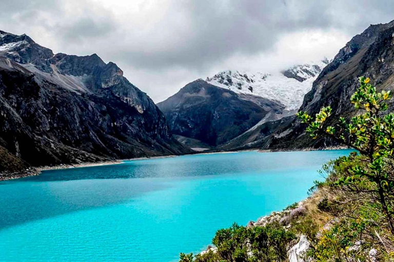 From Huaraz || The best hiking and trekking routes in Parón