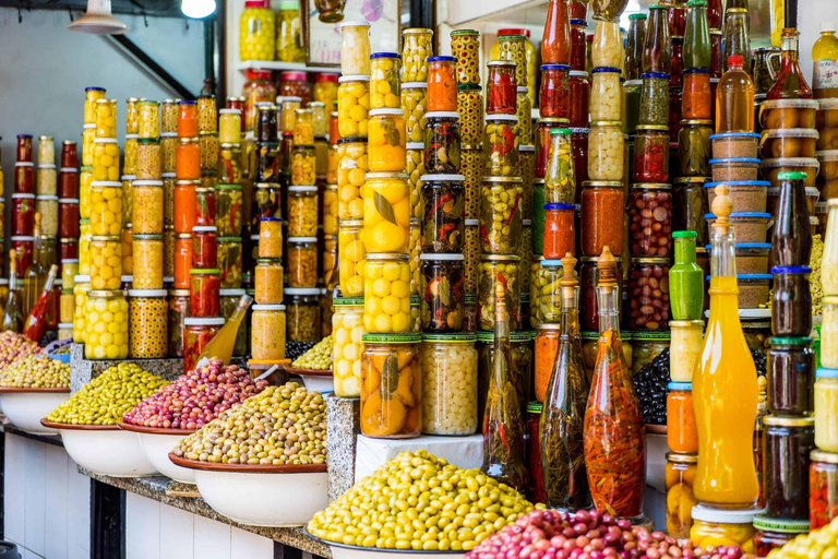 Marrakech: Historical Monuments, Souks & Medina Guided Tour Shared Group Walking Tour in English– From the Meeting Point