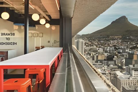 Cape Town: Restaurant Hopping Tour