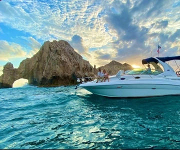 Cabos Private Yacht Tour, Wasseraktivitäten, Mittagessen & Getränke