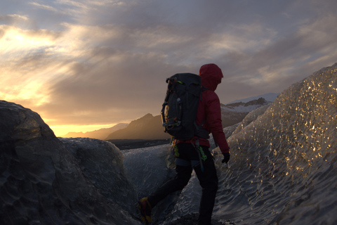 Sólheimajökull: Midnight Sun Glacier Walk with Guide