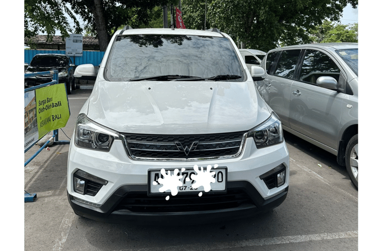 Bali : transfert privé de l'aéroport/du port à Kuta/SeminyakSeminyak, Kerobokan, Batu Belig jusqu'au port de Padangbai