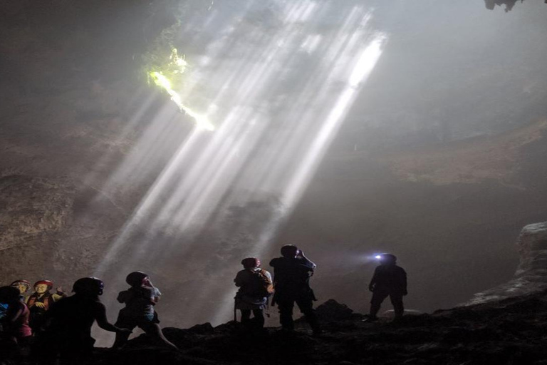 Jomblang Höhle und Prambanan Tour