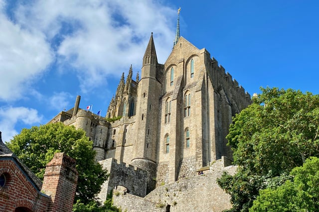 Private Mont Saint-Michel, Normandie D-Day Express aus Paris