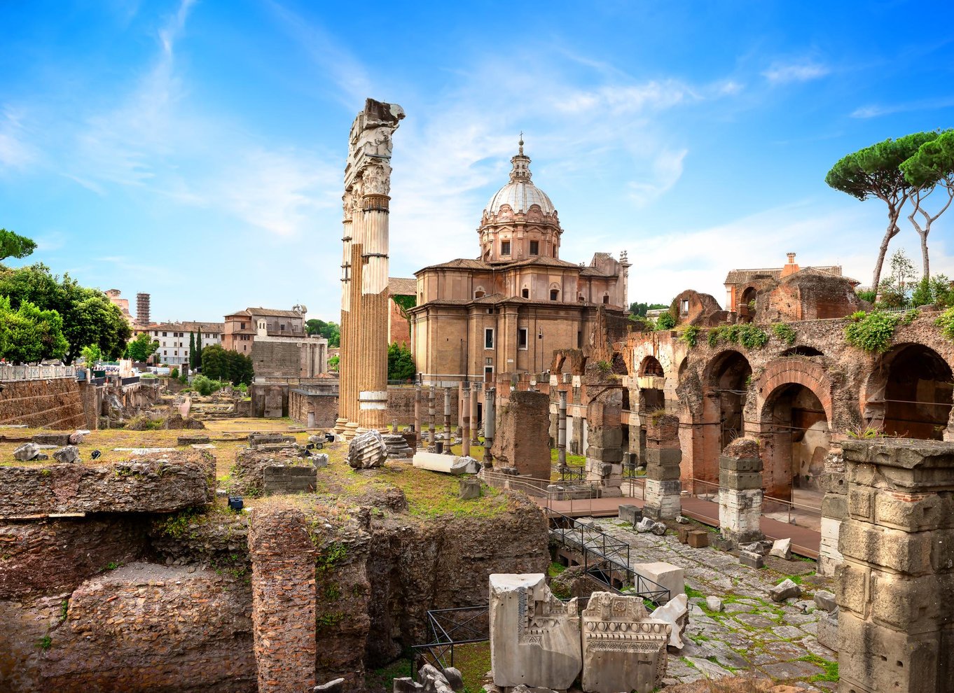 Collosseum Rome Small Rome: Colosseum Small-Group Guided Tour | BookYourTour.com