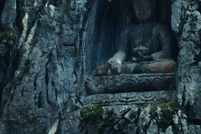 Shanghai: Hangzhou Day Trip with West Lake & Lingyin Temple Shanghai: Hangzhou Guided Day Trip By Bullet Train