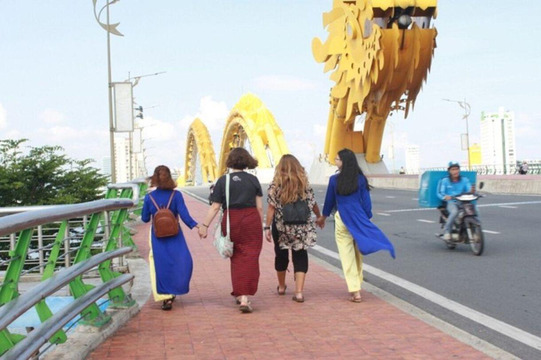 Da Nang: Tour privato della città con Ao dai Rider in scooter