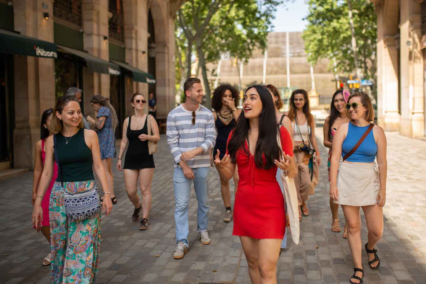 Barcelona Small Group Walking Tour: Gothic and Old Quarter - Barcelona City Walking Tour: Old Town & 10+ Hidden Gems