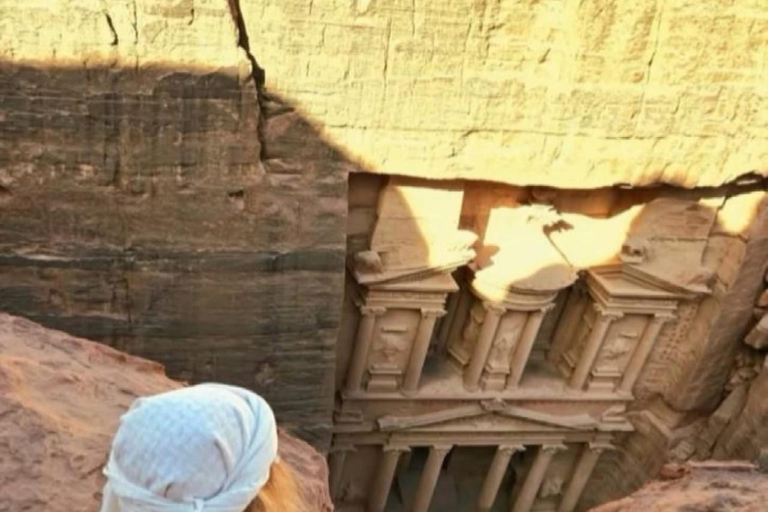 Jordan 4-Day Tour: Amman, Petra, Wadi Rum & Dead Sea