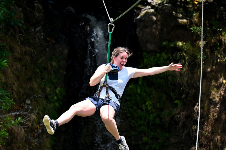 Mauritius: La Vallée des Couleurs, waterval-zipline