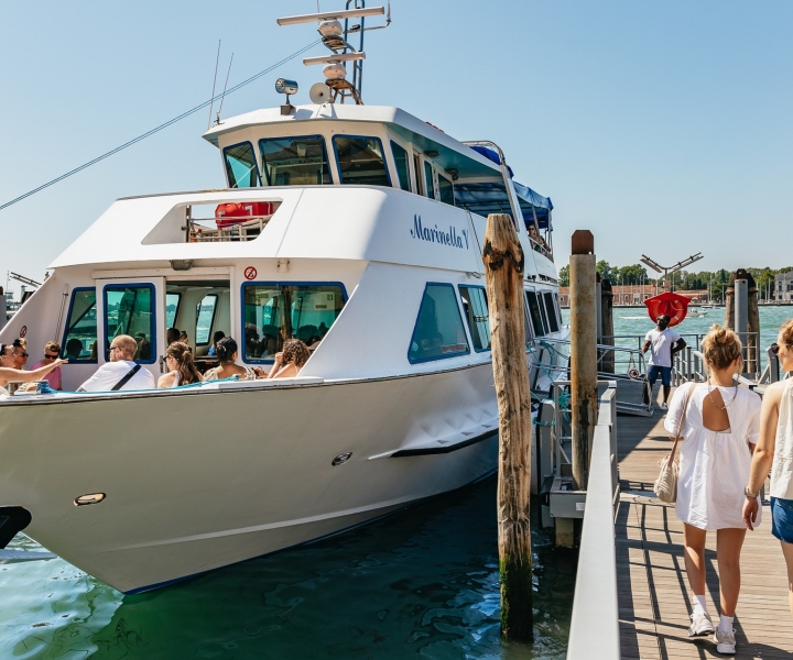 Venedig: Burano, Torcello og Murano bådtur med glaspusteri