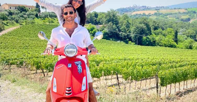 From Florence: Tuscany Vespa Tour with Lunch & Wine