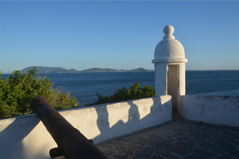 Cabo Frío junto al mar: Tour privado de la ciudad y paraísos naturales