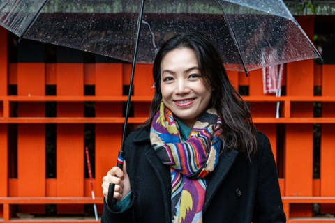 Kyoto: Fushimi Inari Shrine Private Photoshoot