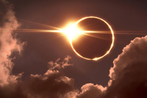 Bilbao: Total Solar Eclipse Amid Vineyards with Dinner ⭐ Bilbao: Total Eclipse among Vineyards with Dinner ⭐