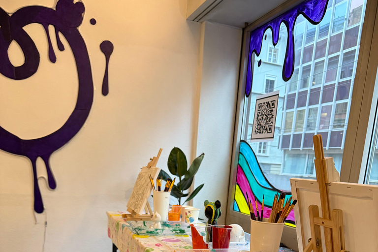 Lucerne: Design Your Own Bear at Art Vibes Workshop