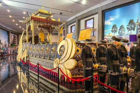 Bandar Seri Begawan: Guided City Tour with Water Village