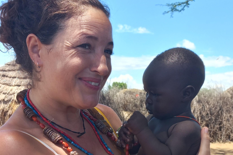 Wycieczki plemienne do doliny Omo z 2 noclegami i 3 dniami z JinkaWycieczki plemienne do doliny Omo z Jinka 2 noce/3 dni Adventure