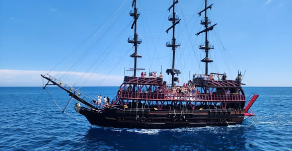 From Antalya: Kemer Pirate Party Boat Trip w/Lunch & Pickup